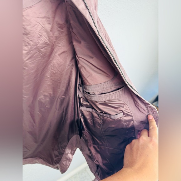 Lululemon New Moves Jacket Misty Mocha - Picture 8 of 12